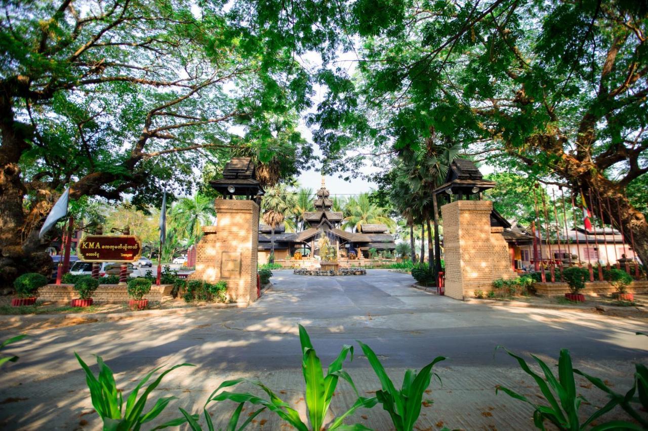 Kma Kaytumadi Hotel Taungoo Kültér fotó