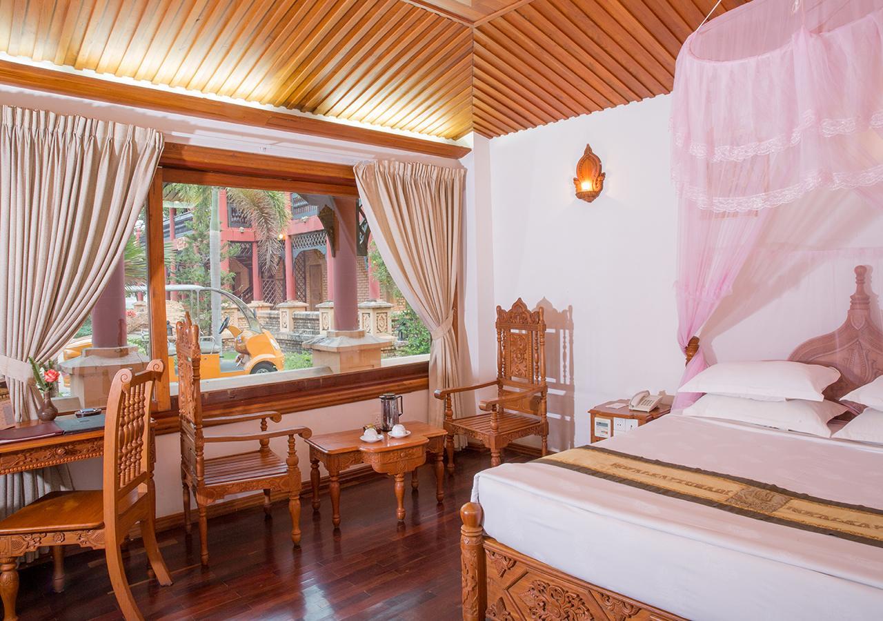 Kma Kaytumadi Hotel Taungoo Kültér fotó