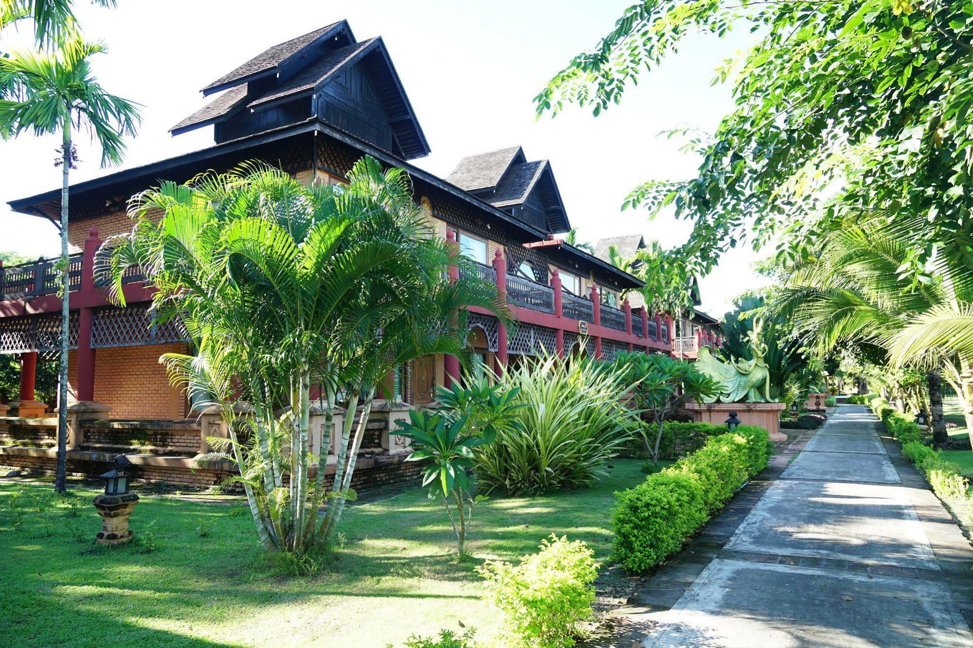 Kma Kaytumadi Hotel Taungoo Kültér fotó
